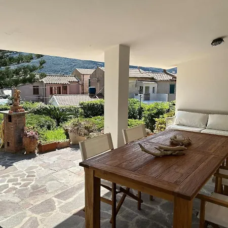 בית נופש Scaglieri House